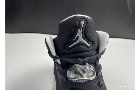 CT4838-011 Jordan CT4838-011 “Oreo” Air 5 0503